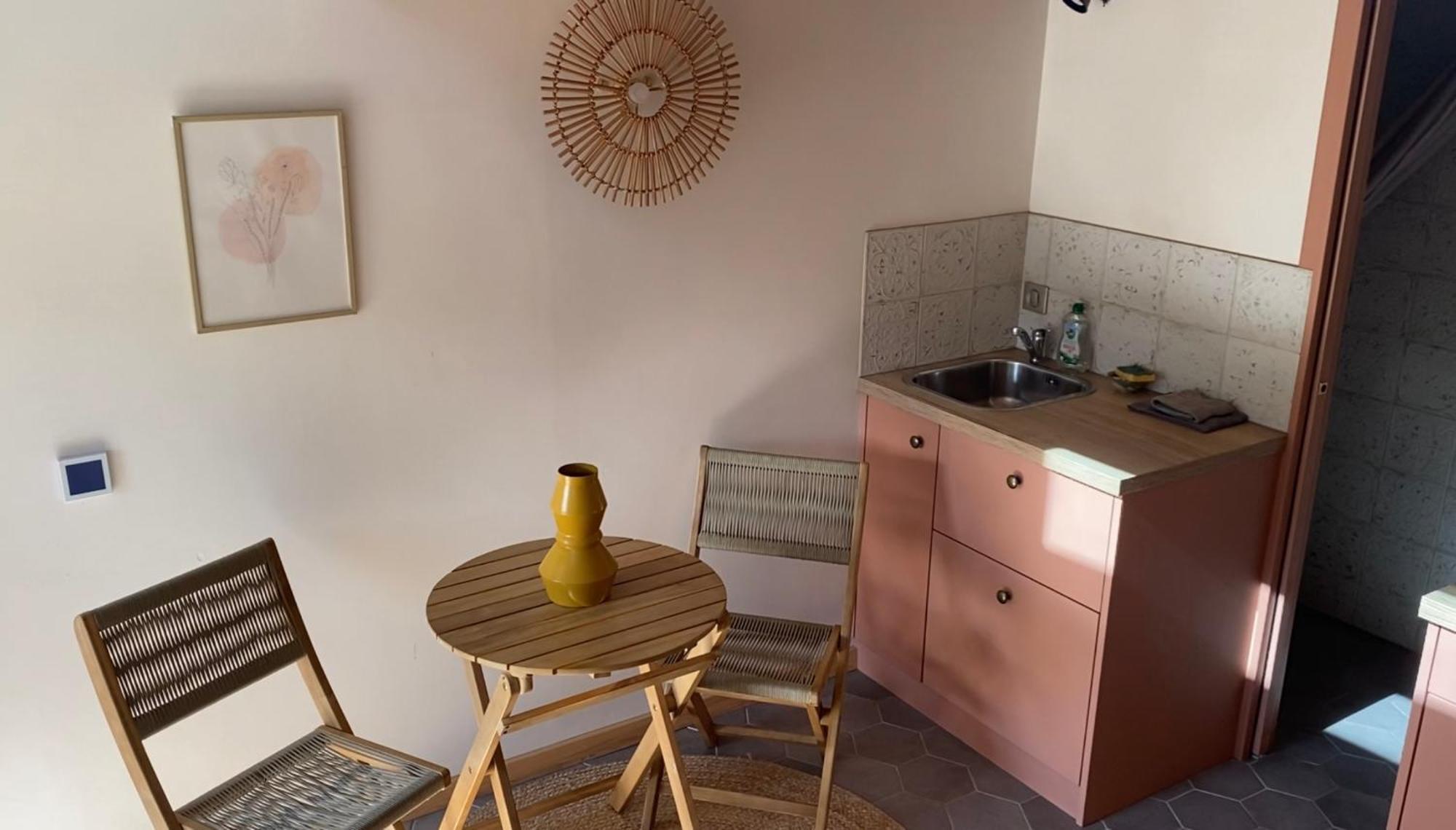 הוילה La Rochette  Tiny House De Tempoyrac מראה חיצוני תמונה