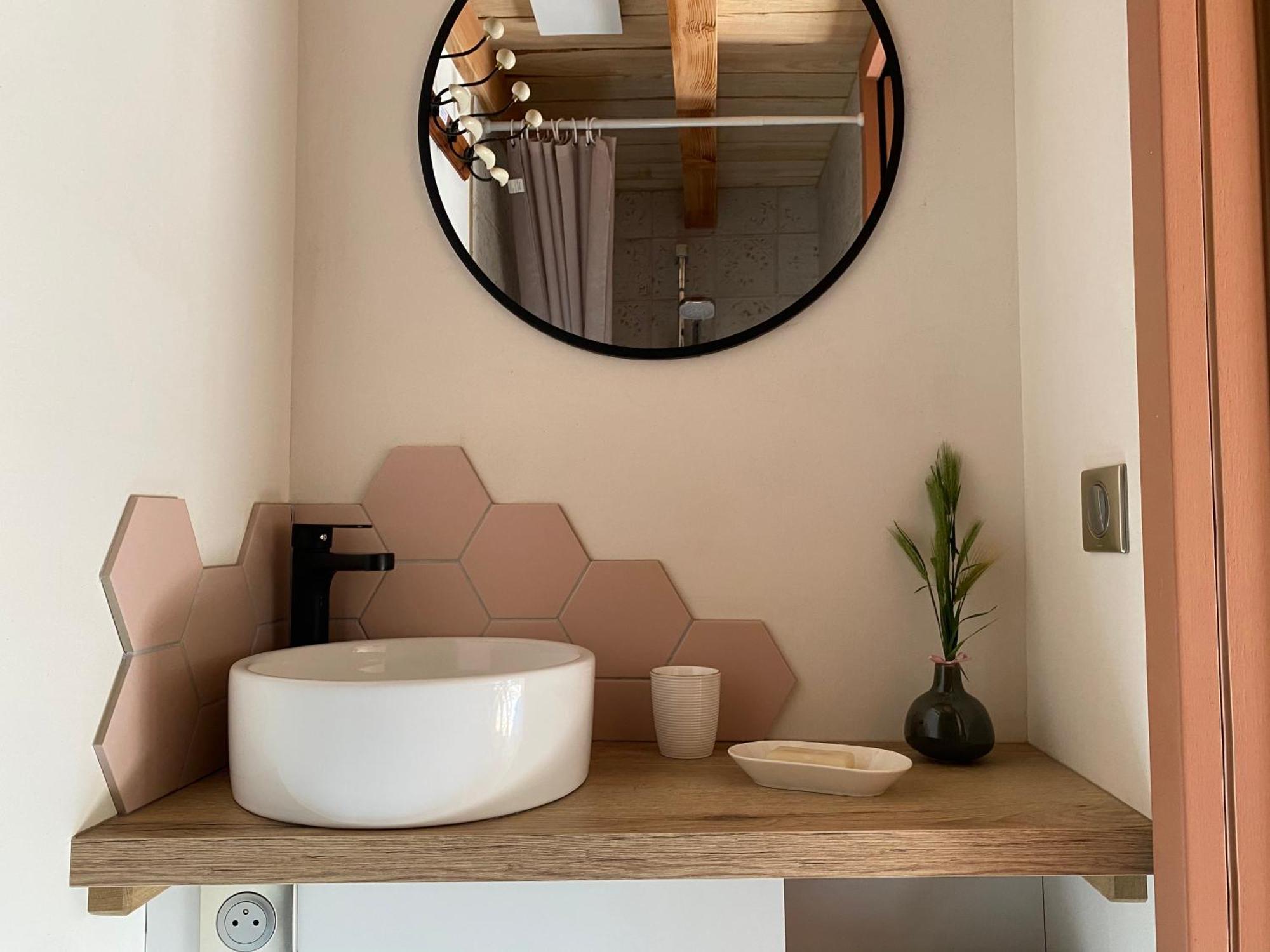 הוילה La Rochette  Tiny House De Tempoyrac מראה חיצוני תמונה